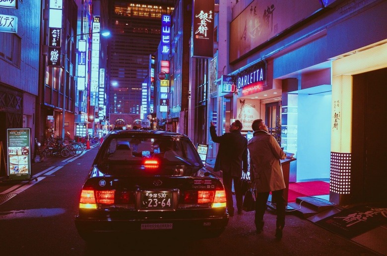 塔伊加·维迪提更新了他为《华纳兄弟》改编的阿基拉真人电影的计划 塔伊加·维迪提更新了他为《华纳兄弟》改编的阿基拉真人电影的计划